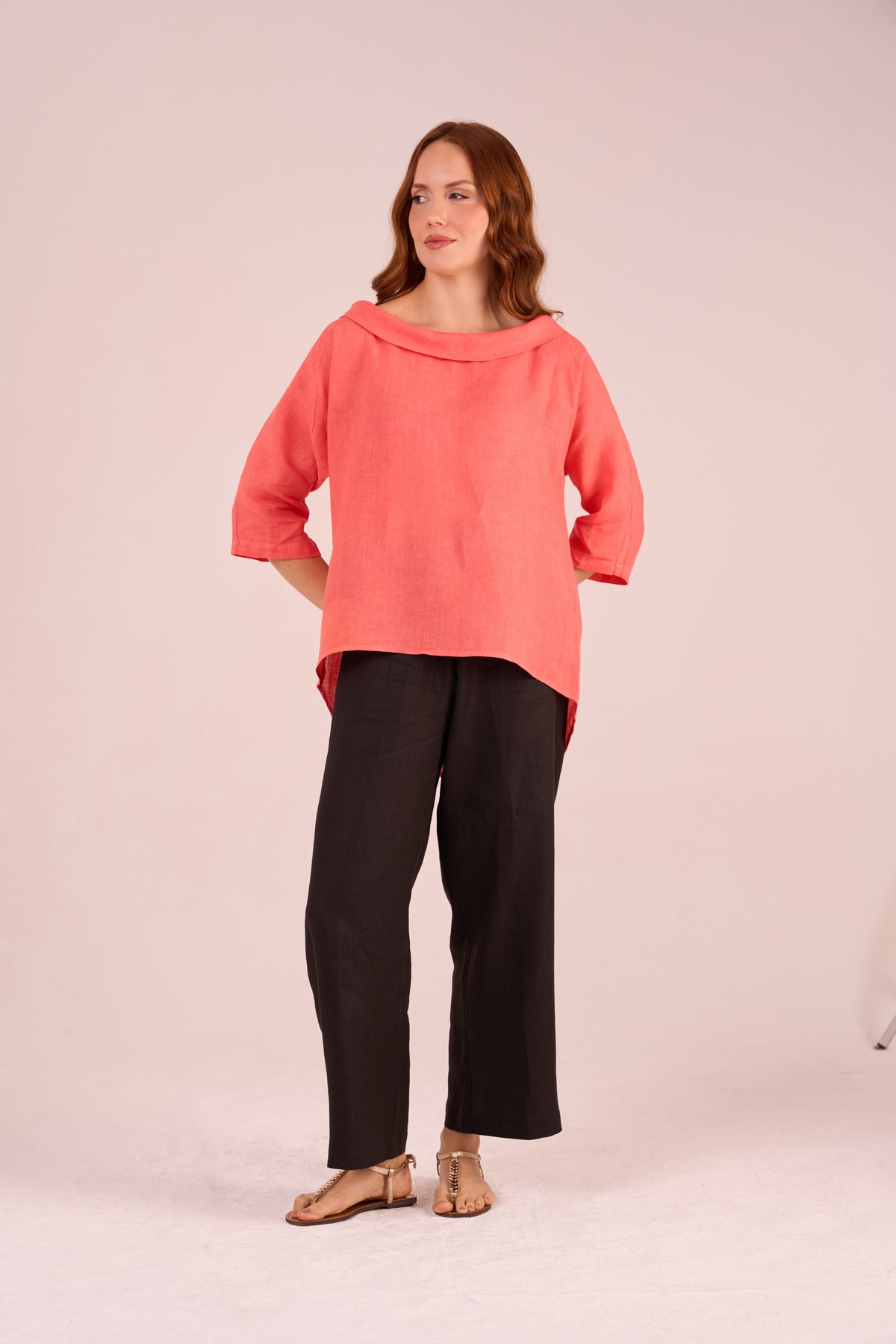 LINEN CAPRI BLOUSE
