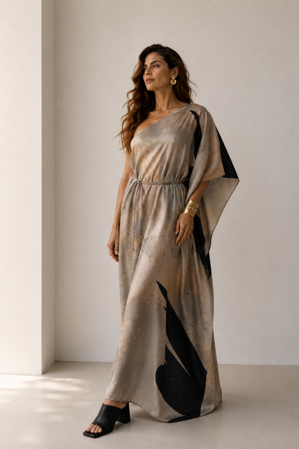 KAFTAN RHODES LONGO CREME E AZUL