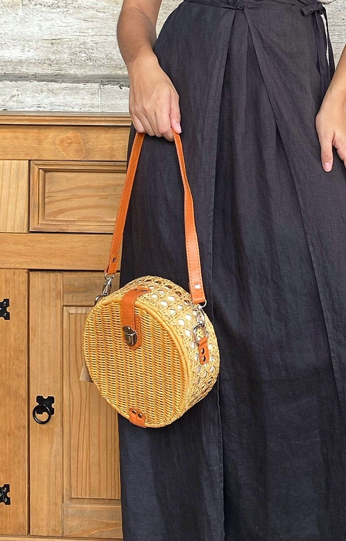 MADAGASCAR WICKER BAG