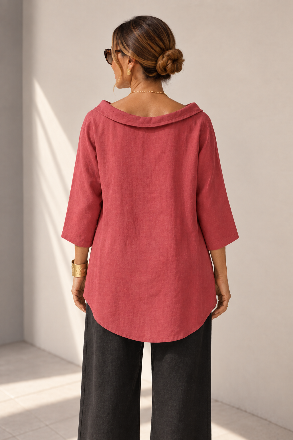 LINEN CAPRI BLOUSE