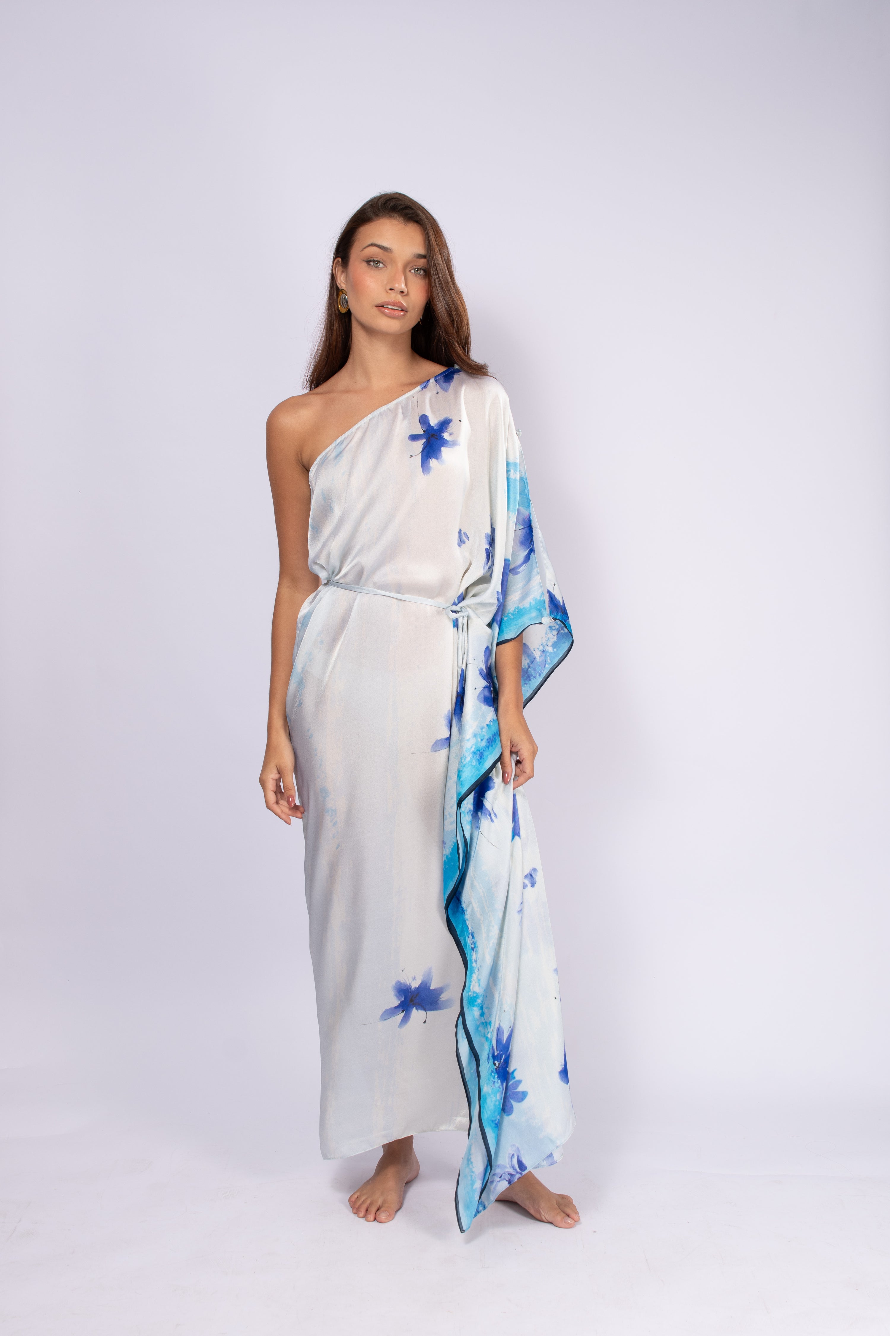KAFTAN RHODES LONGO BRANCO E AZUIS