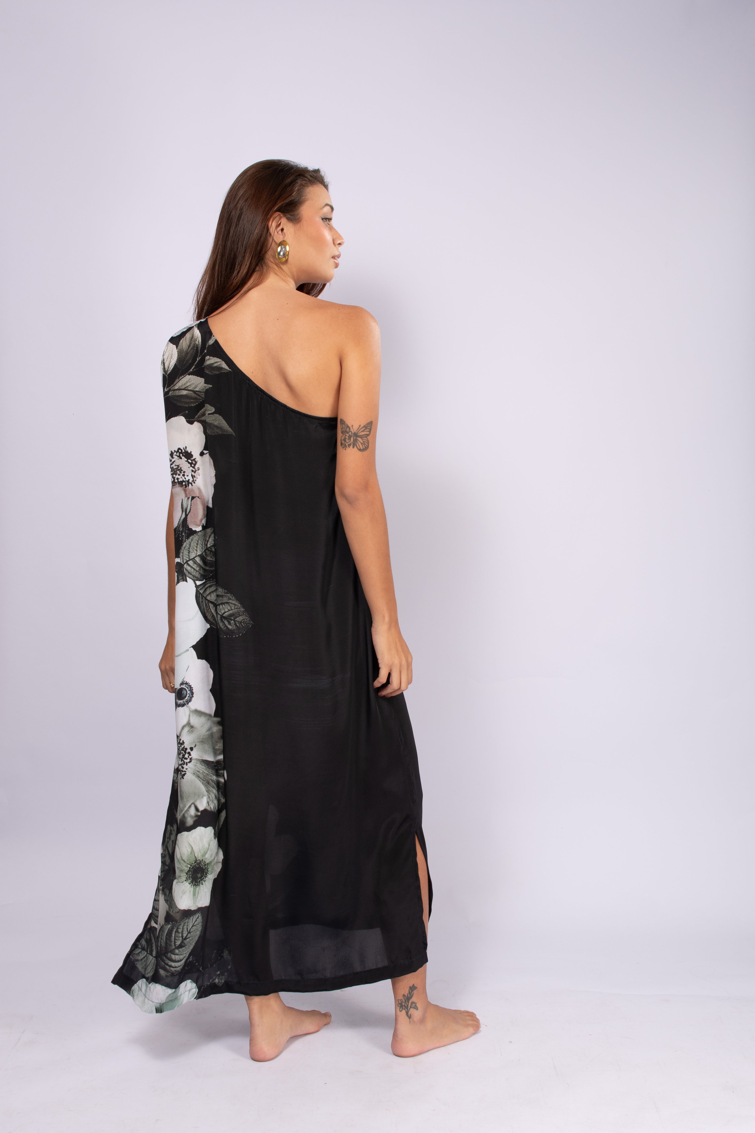 VESTIDO ATHENAS SEDA PRETO E CINZA FLORES