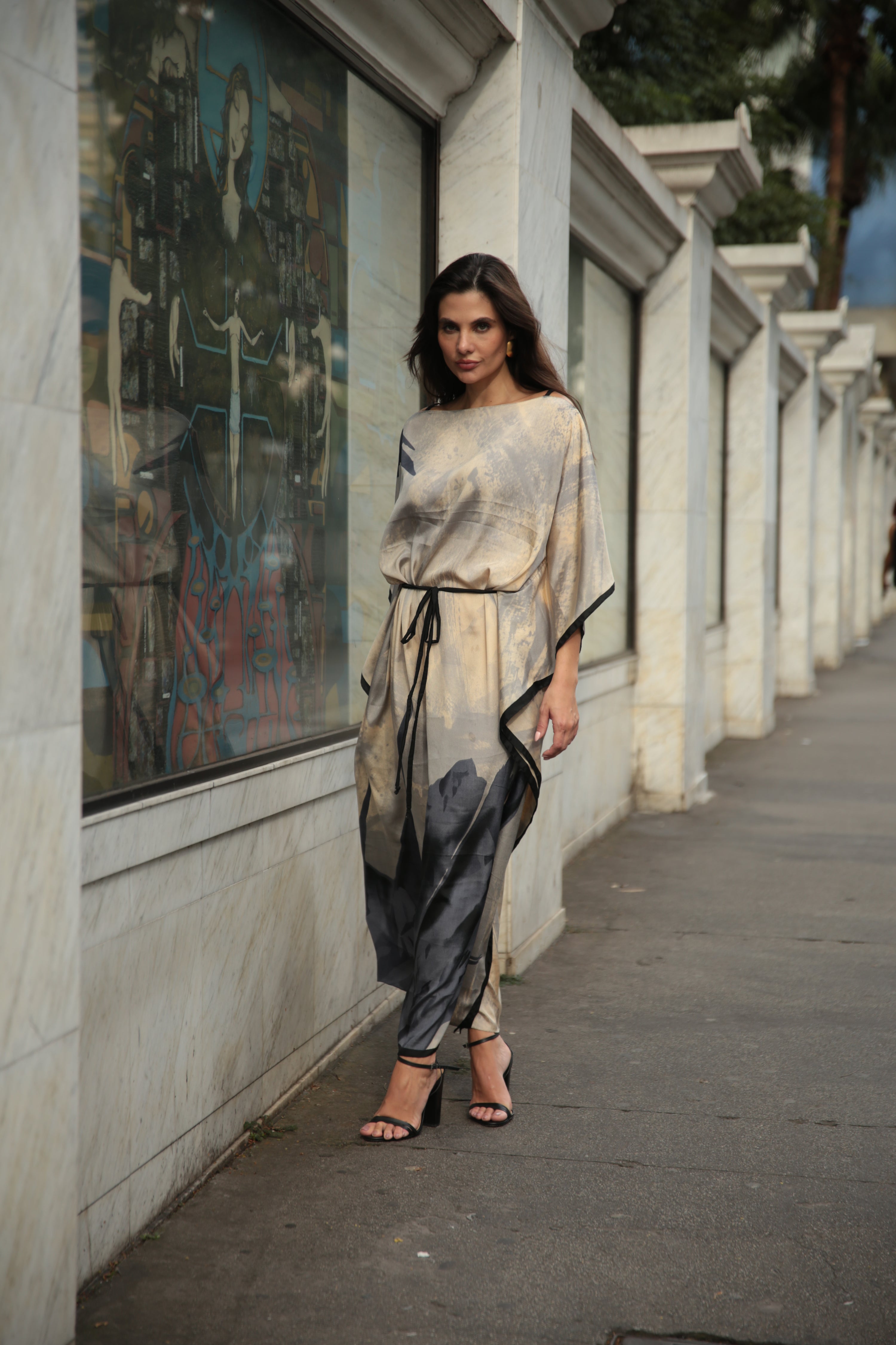 KAFTAN JAVA CREME E CINZA