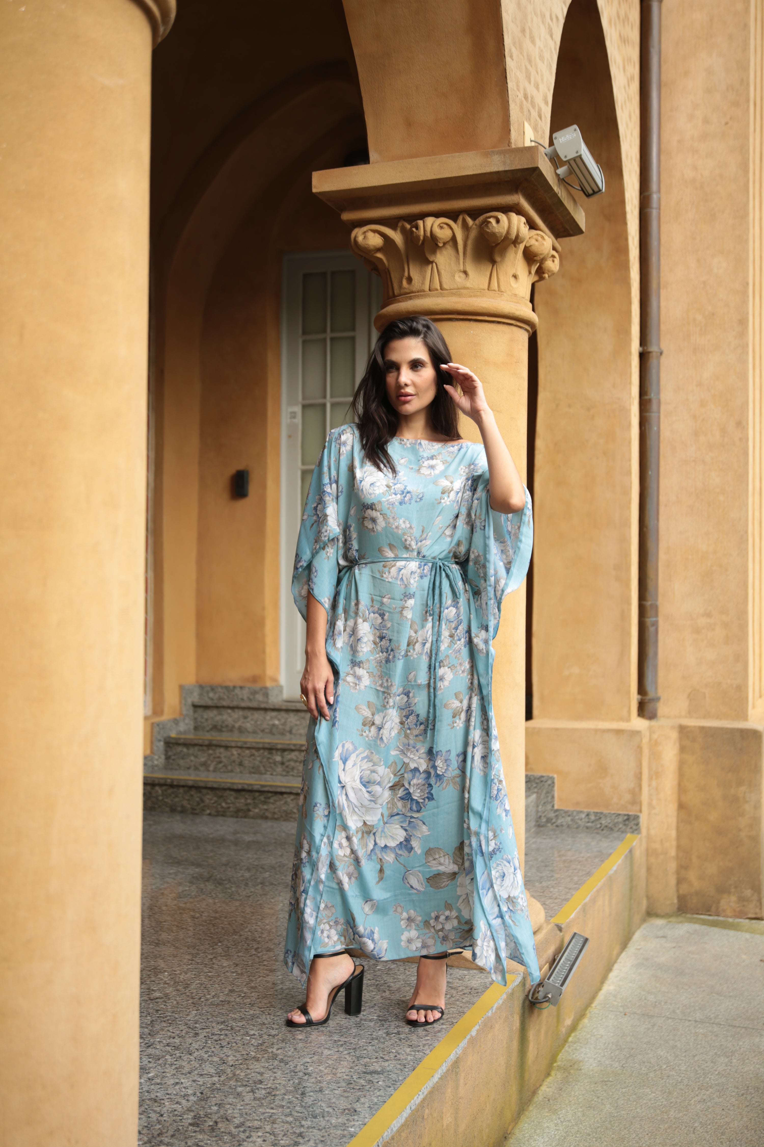KAFTAN JAVA AZUL CÉU E FLORES