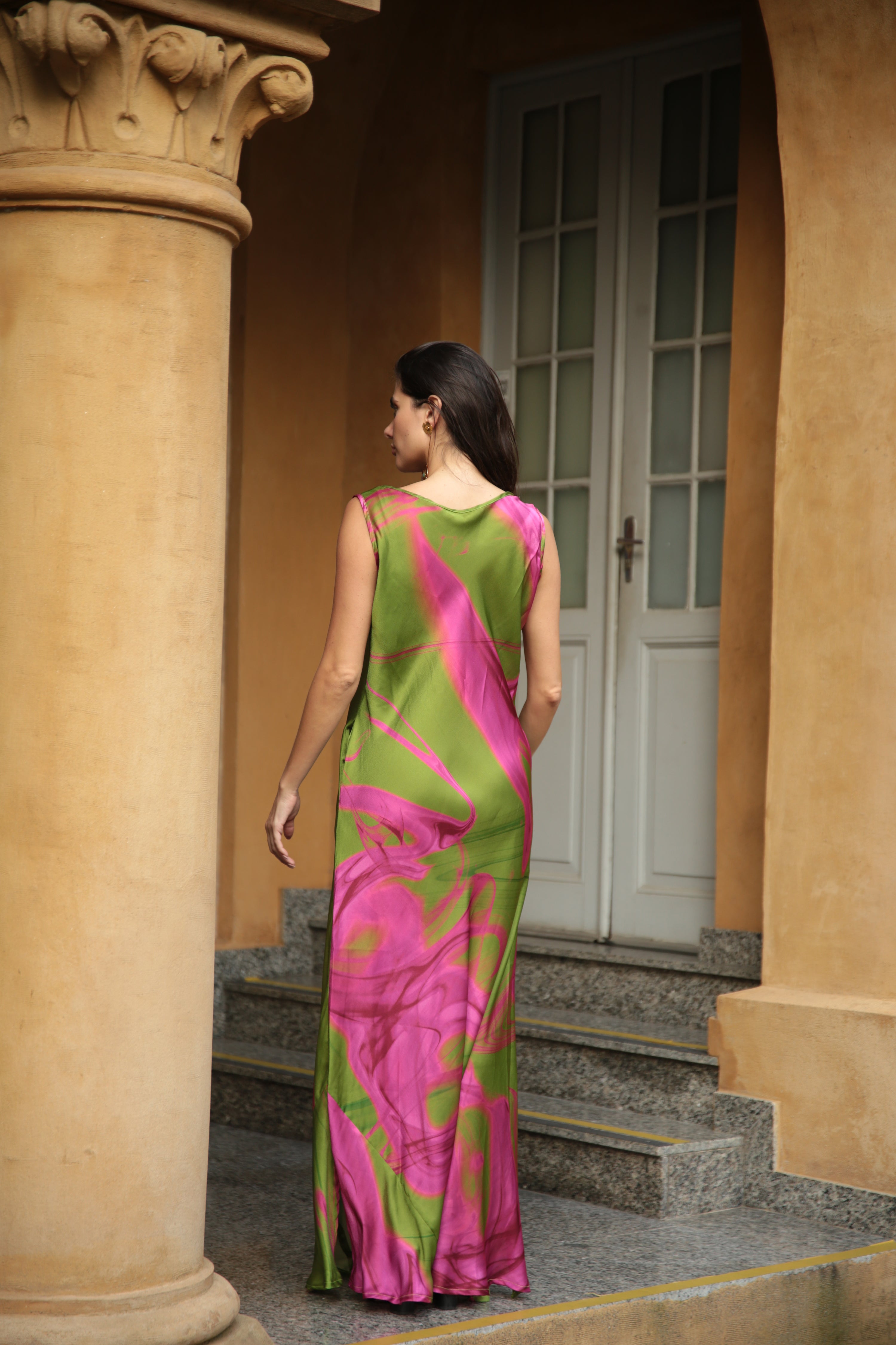 VESTIDO BARDOT SEDA VERDE E ROSA