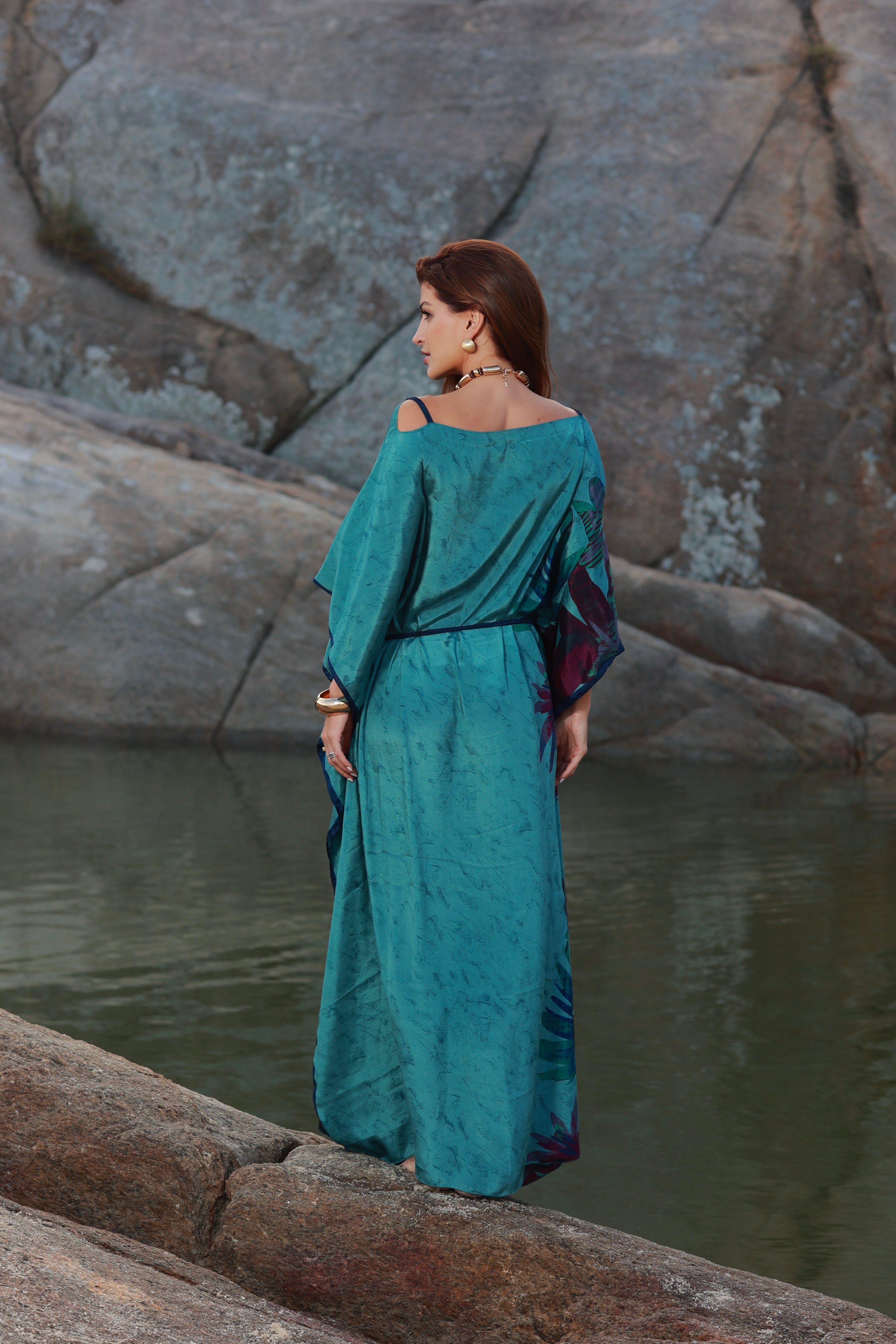 KAFTAN JAVA VERDE ÁGUA E FOLHAS
