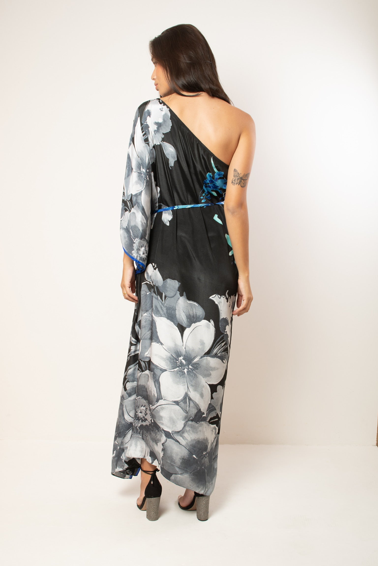 KAFTAN RHODES LONG BLACK AND GRAY FLOWERS