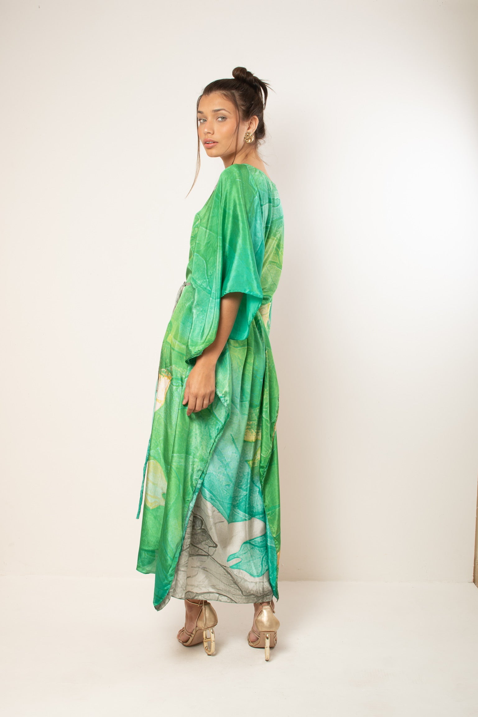 GREEN AND NUDE KAFTAN AGIOS