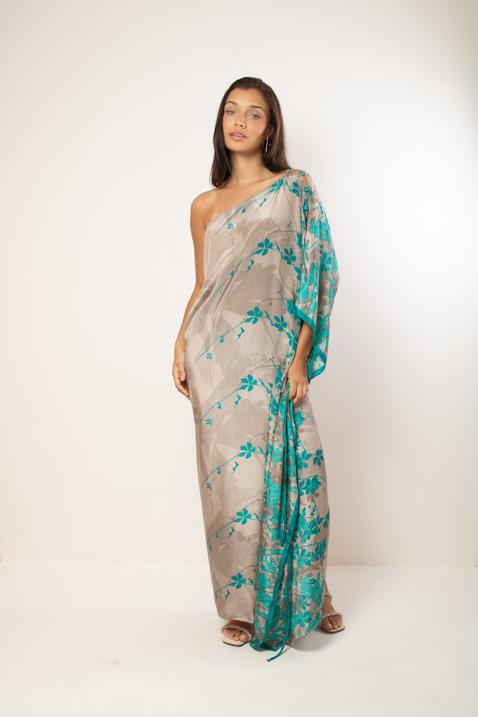 KAFTAN RHODES LONG GRAY AND GREEN FLOWERS